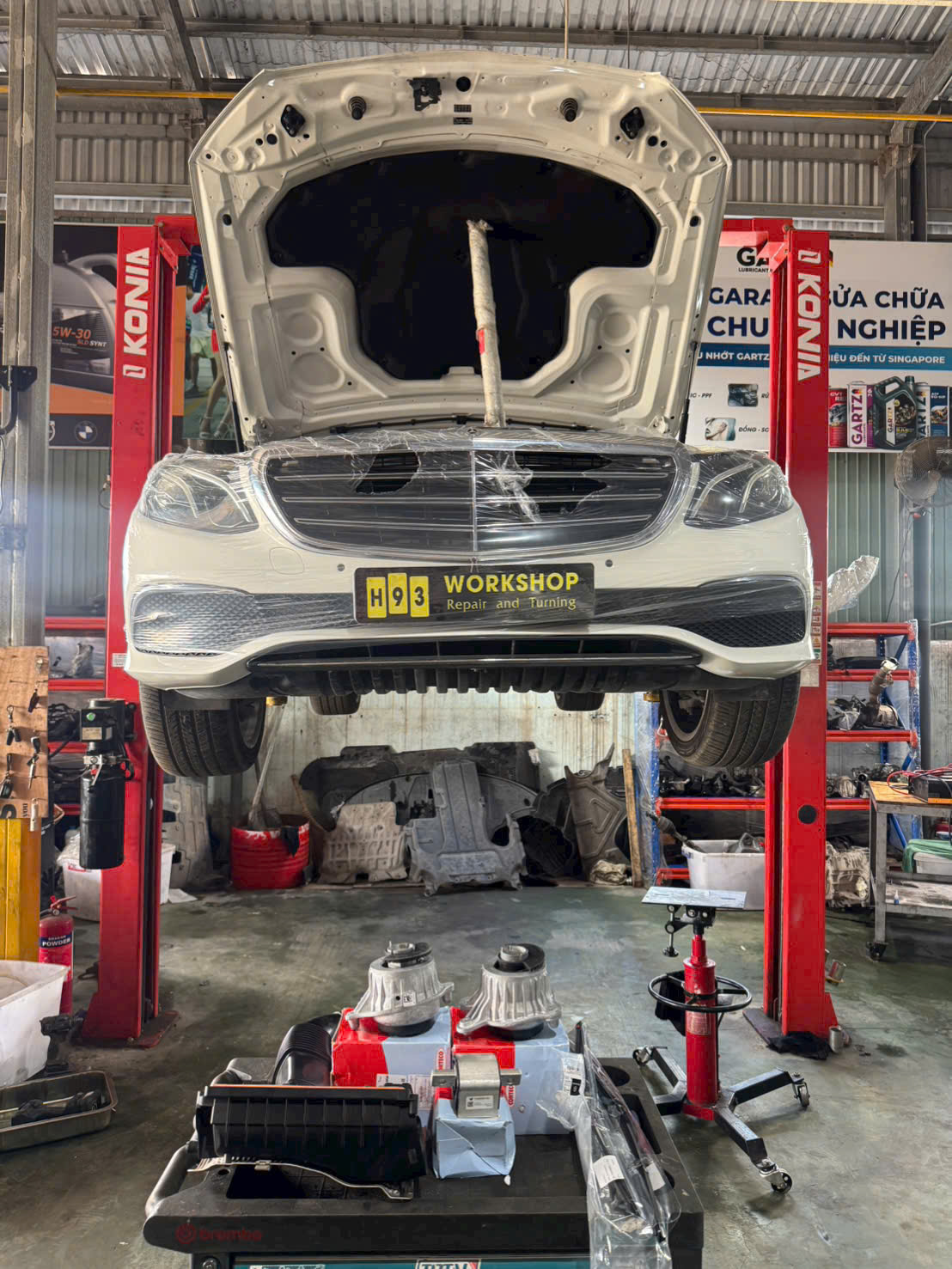 Hệ thống điện tử trên Mercedes cần được kiểm tra theo dữ liệu và triệu chứng