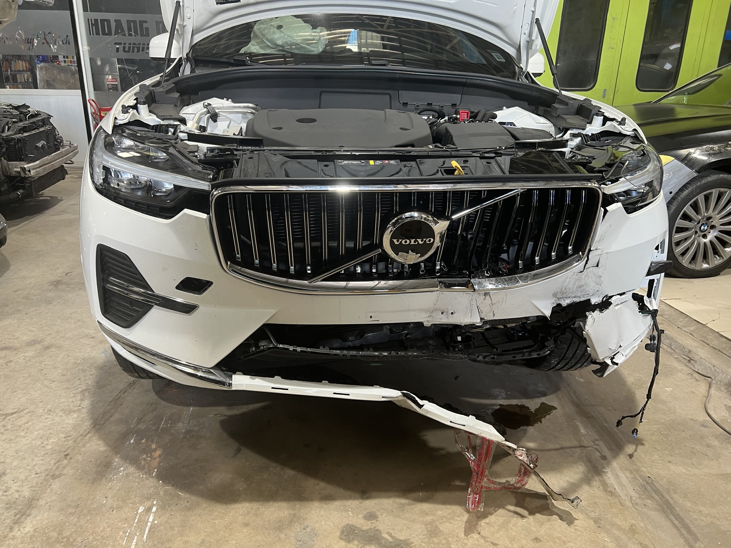 Quy Trình Sửa Xe Volvo Với Linh Kiện Chất Lượng Tại H93 Workshop