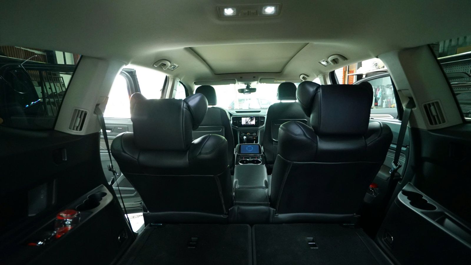 Độ ghế Limousine Canival thủ đức