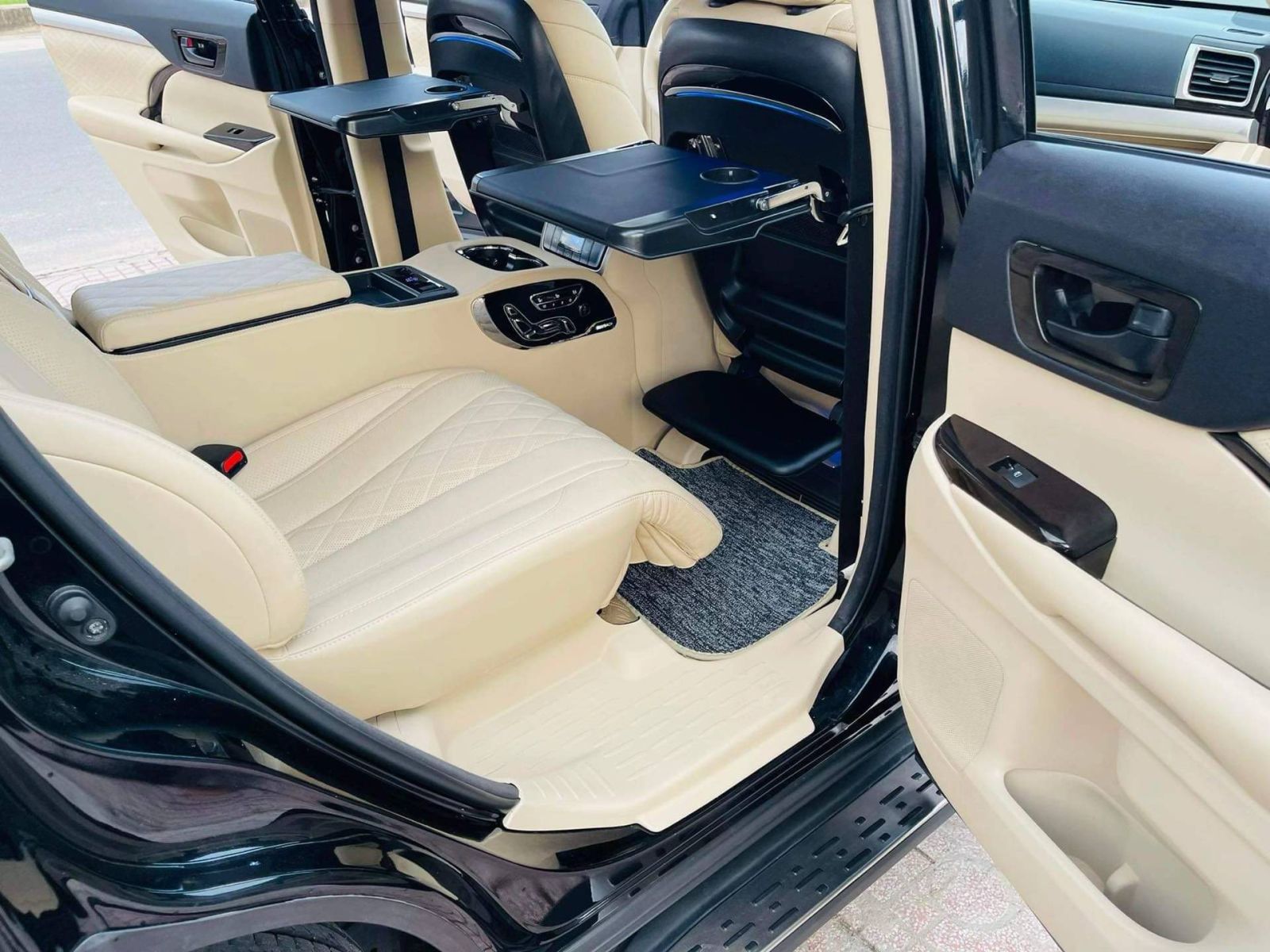 Độ ghế Limousine Ô tô thủ đức