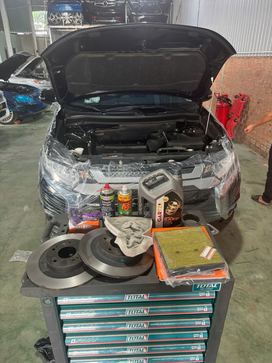 Garage sửa chữa giá hợp lí thủ đức