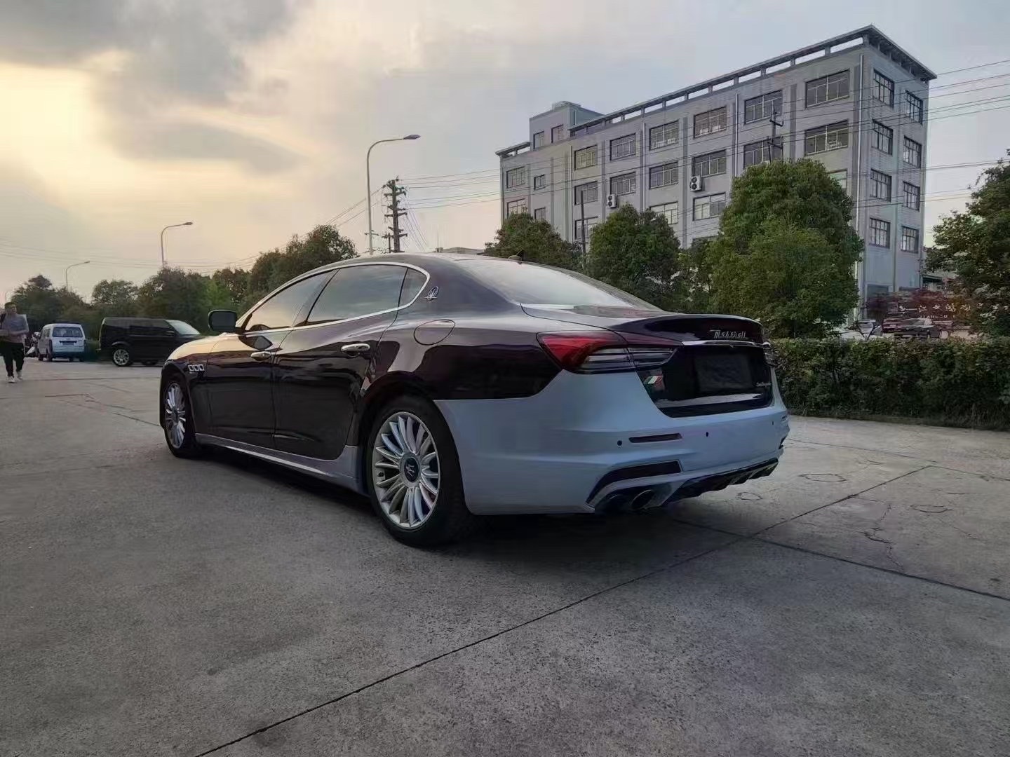 Nâng cấp bodykit Maserati