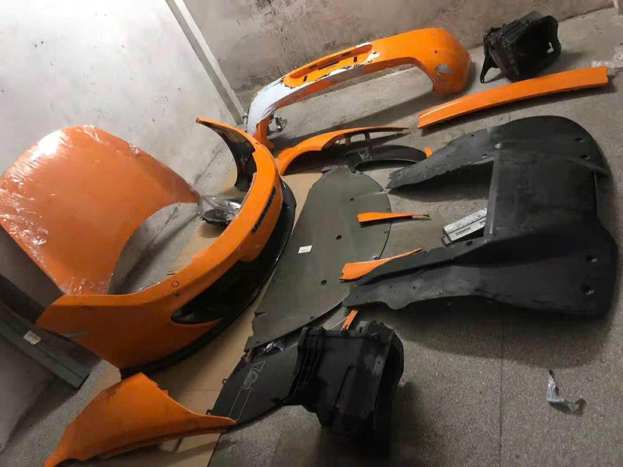 Độ bodykit McLaren thủ đức