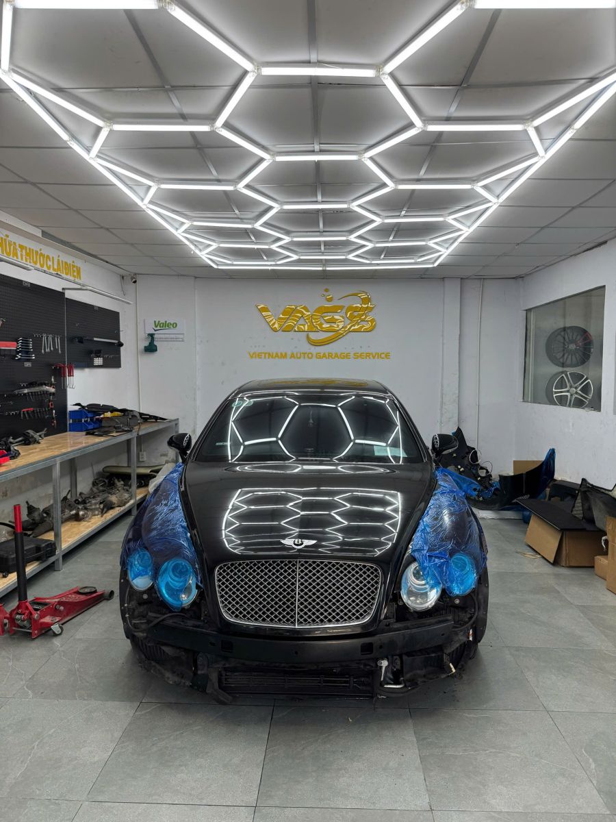 Độ bodykit Bentley thủ đức