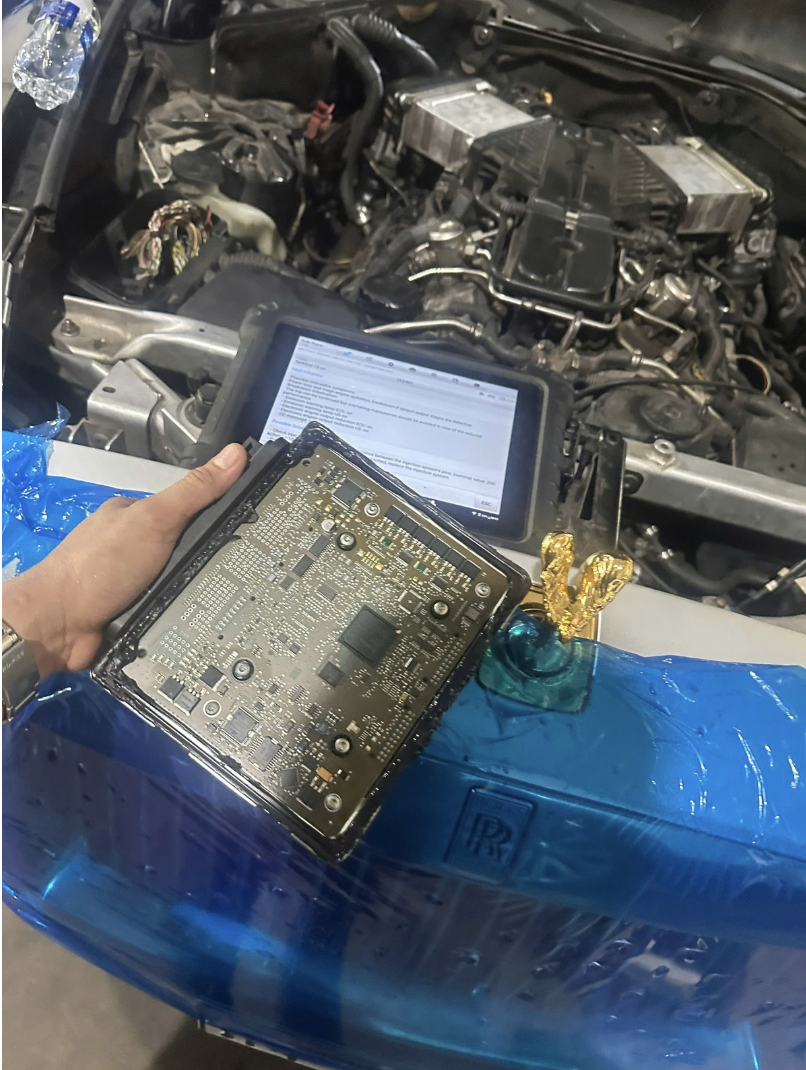sửa chữa rollroyce thủ đức