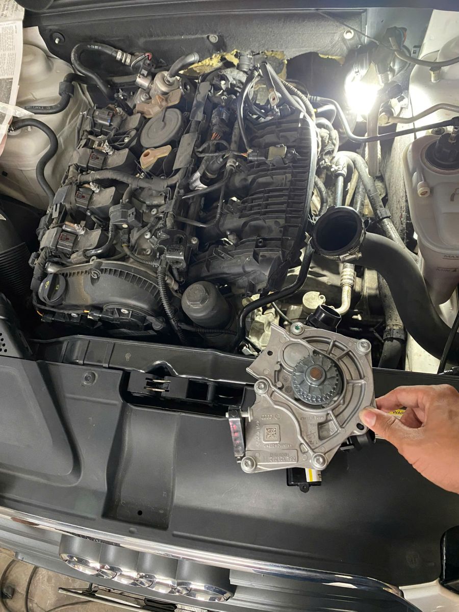 bảo dưỡng gầm thay thế càng audi thủ đức